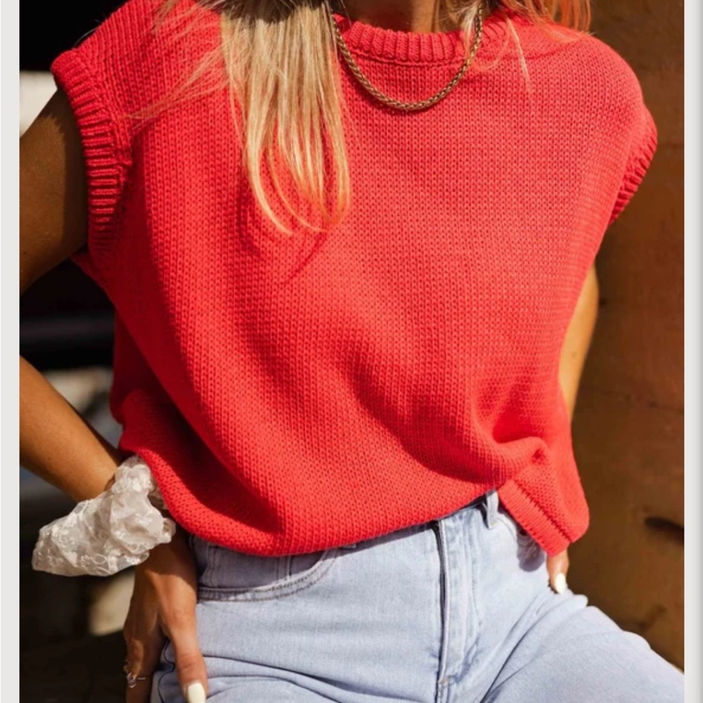 NWT Red Sweater Top - Picture 2 of 4